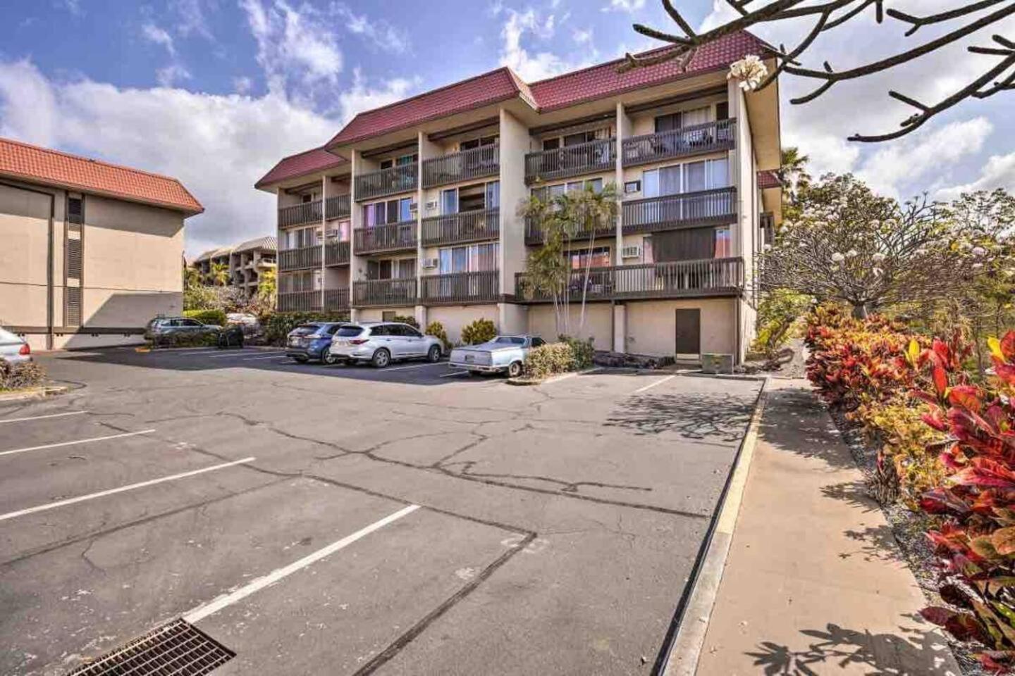 Family Friendly Kailua Bay View Ac Free Parking Walk To Kailua Village Esterno foto